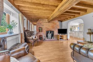 Photo 43- click for photo gallery